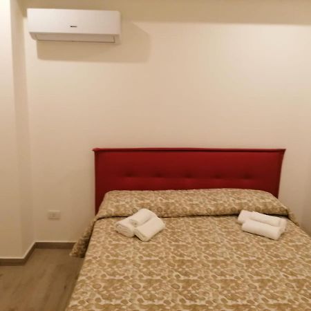 Home Dante Catânia Exterior foto